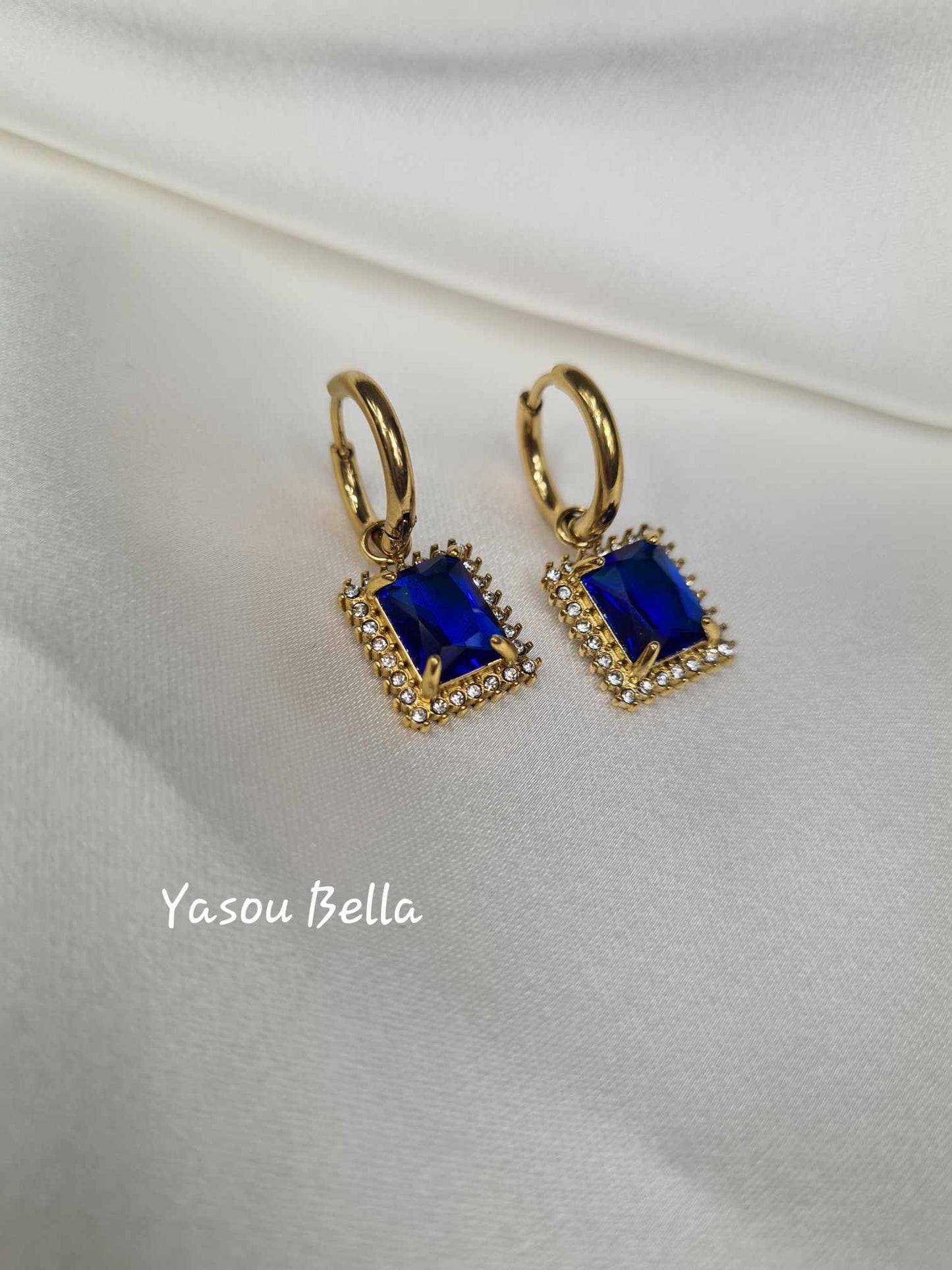 Boucles d'oreilles Orient Diamant Bleu