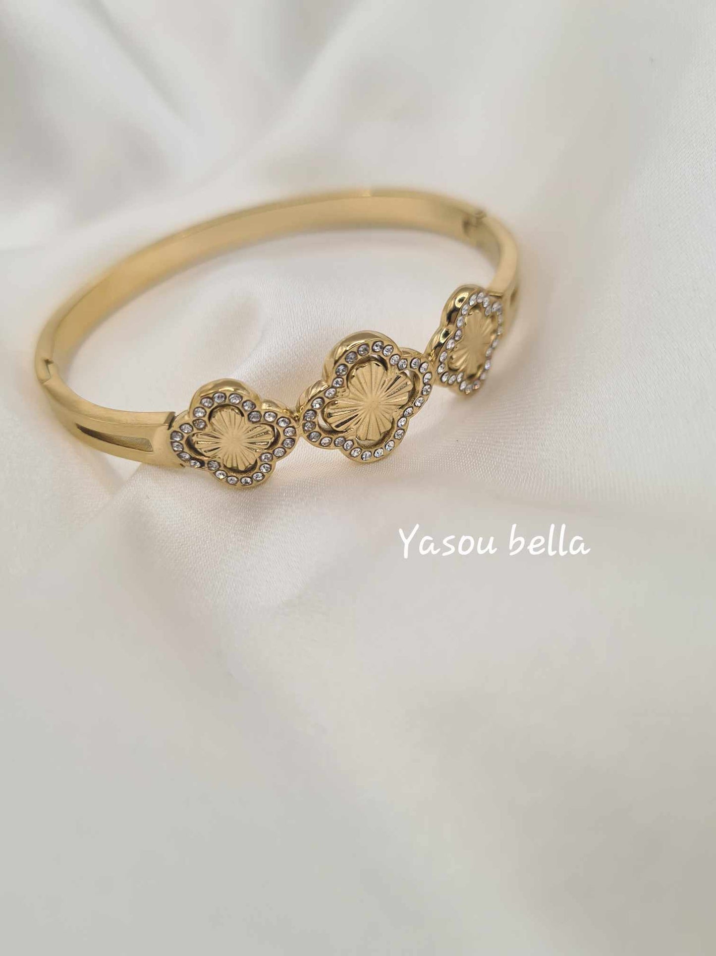 Bracelet Flower Strass Triple (5,6)