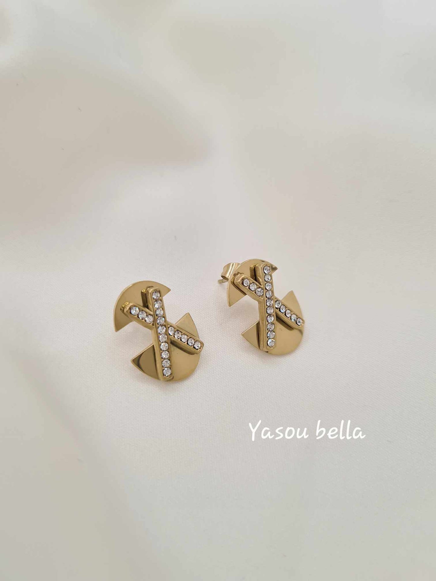 Boucle d'oreilles X Diamant