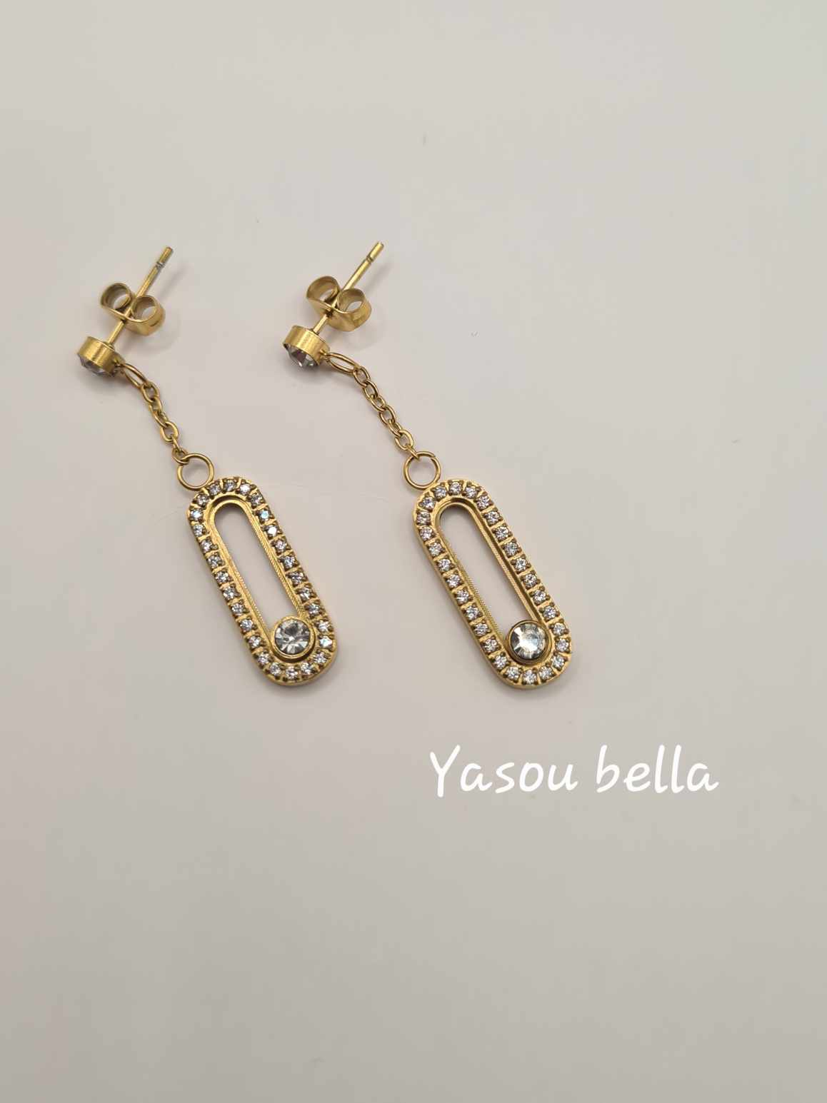 Boucle d'oreilles Strass Box Prestige